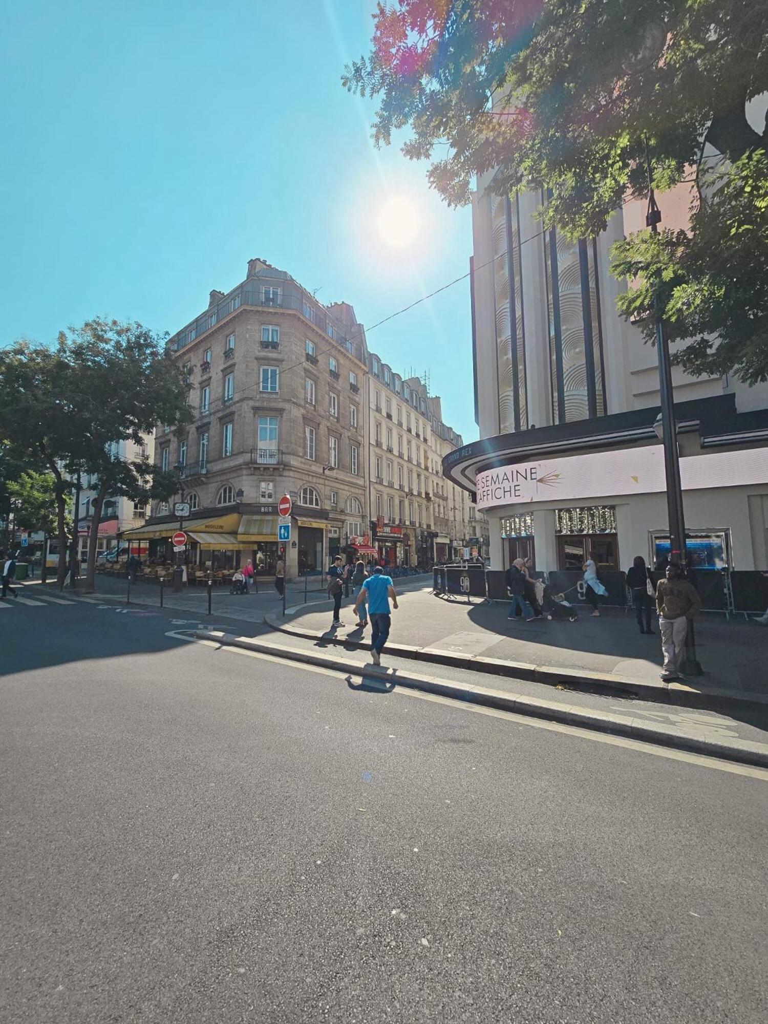 Studio Grand Rex Parijs Buitenkant foto